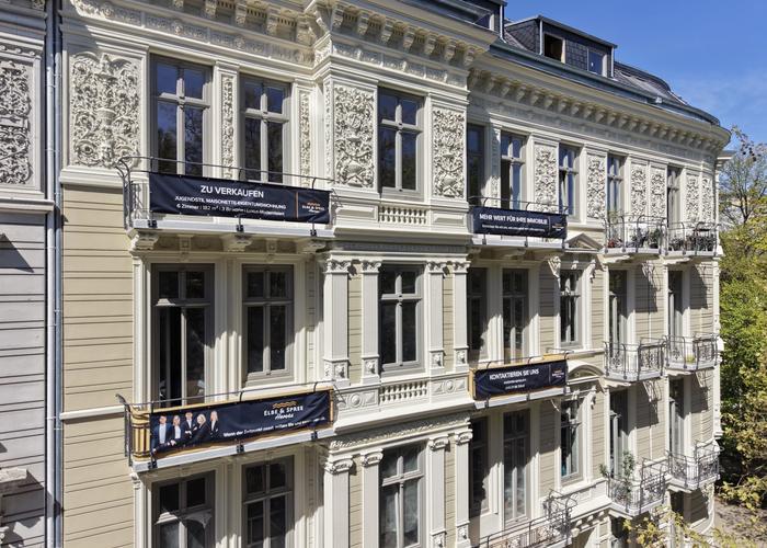 Eine Adresse, zwei Epochen: Luxus-Maisonette mit drei Balkonen im Herzen von Rotherbaum